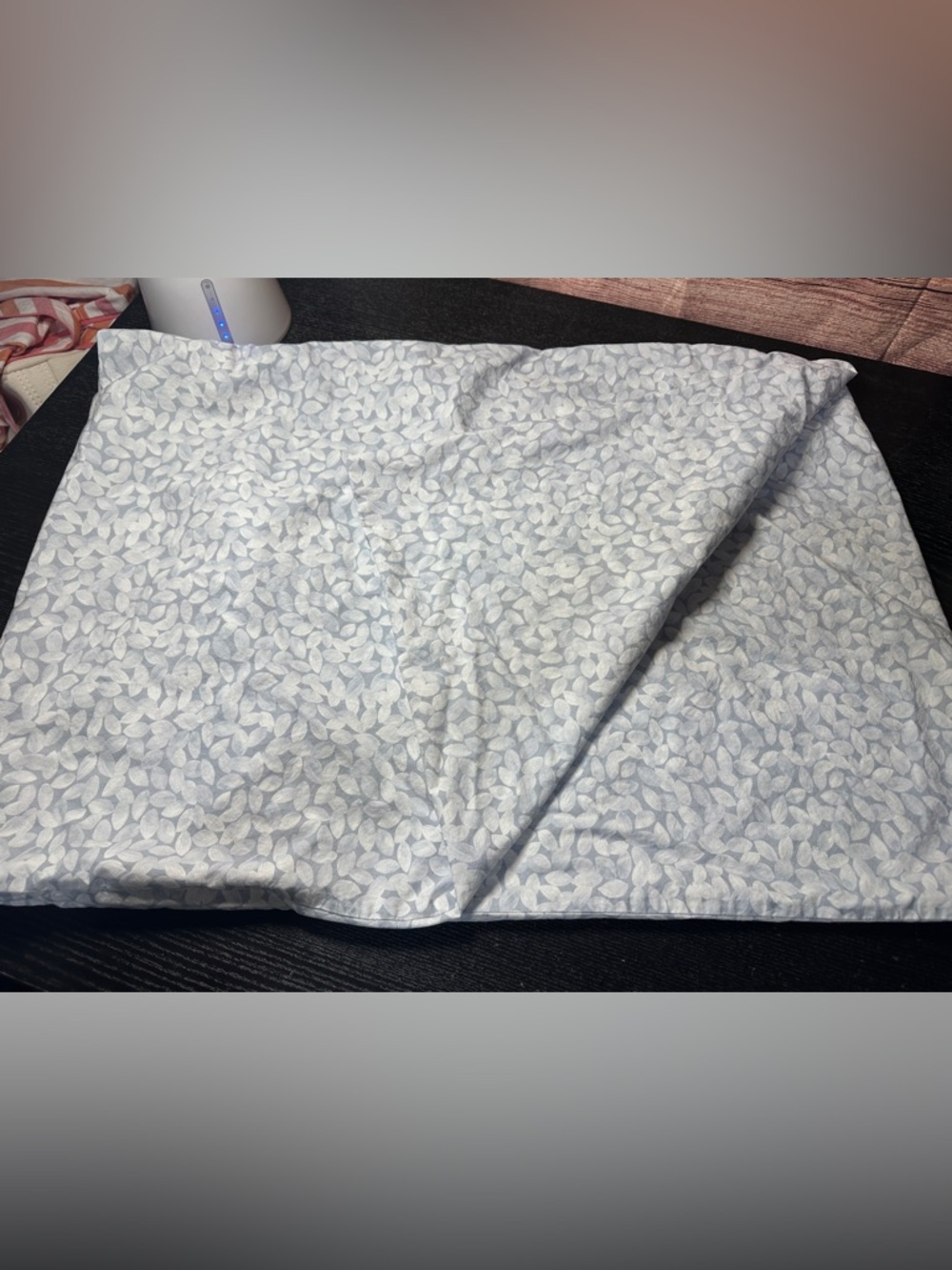 Anne de Solene Ruban standard Pillowcases